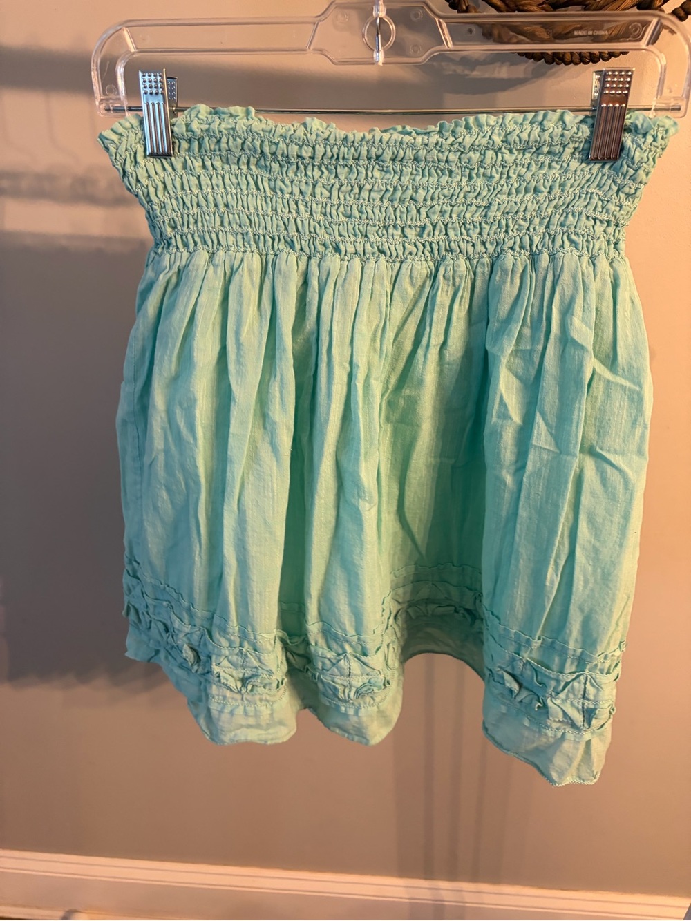 Studio M Light Aqua Smocked elastic waist Mini Skirt size large